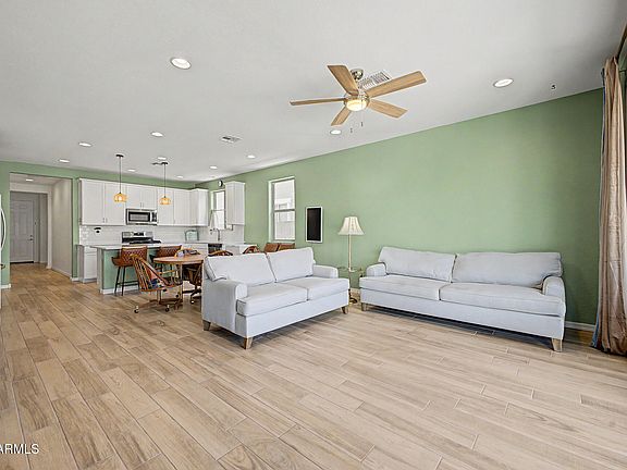 4th image of 40140 W ELM Drive