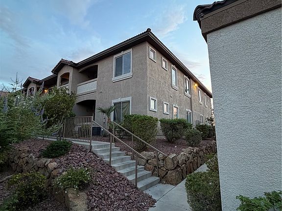 4th image of 2305 W Horizon Ridge Pkwy APT 1814