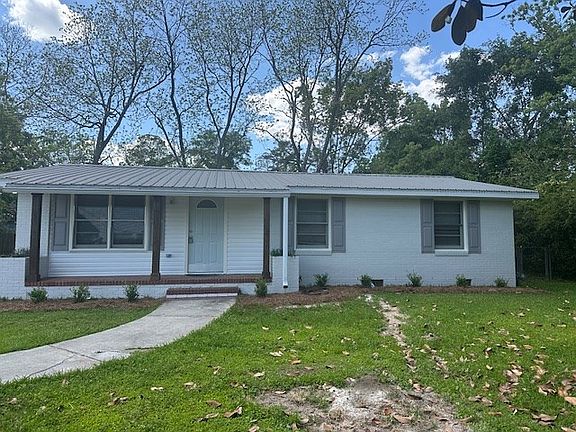 3rd image of 500 Weaver St #31I632