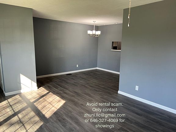 3rd image of 9088 Mandel Dr