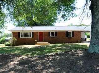 4630 Conebury Ln, Walkertown, NC 27051