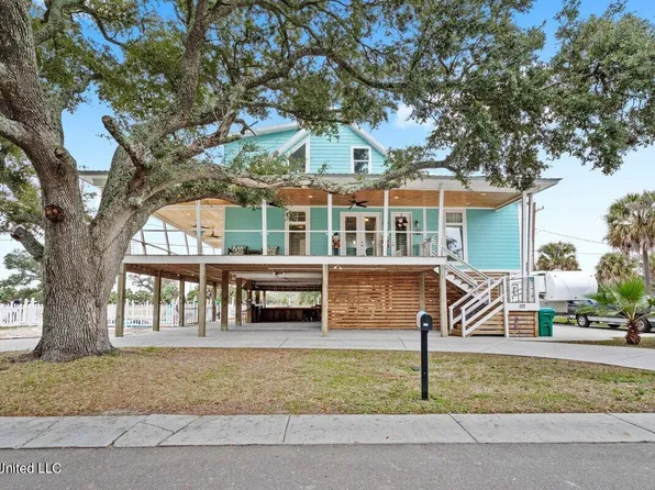 127 Markham Dr, Gulfport, MS 39507
