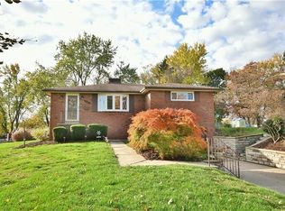 3345 Crestview Dr, Bethel Park, PA