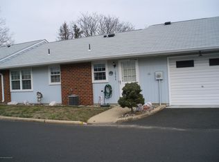 1070 Argyll Cir #B, Lakewood, NJ