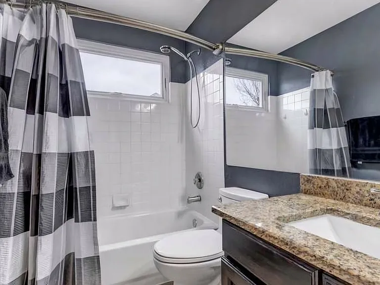 8777 S Dover Ct — Photo 10