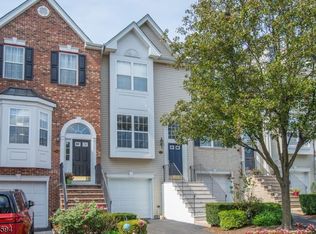 551 Coventry Dr, Nutley, NJ 07110