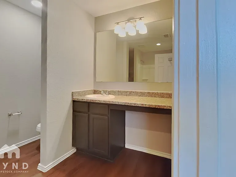 9523 Apple Ridge Ln — Photo 12