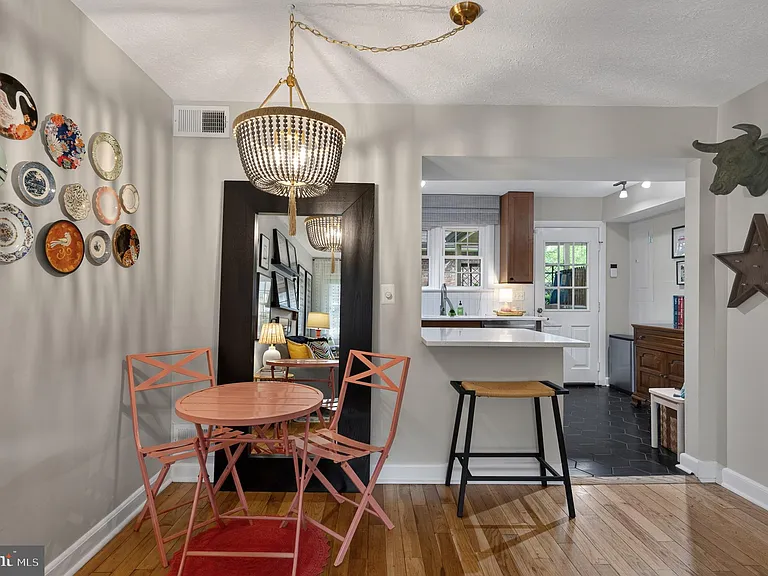 150 S Virginia Ave #34 — Photo 12