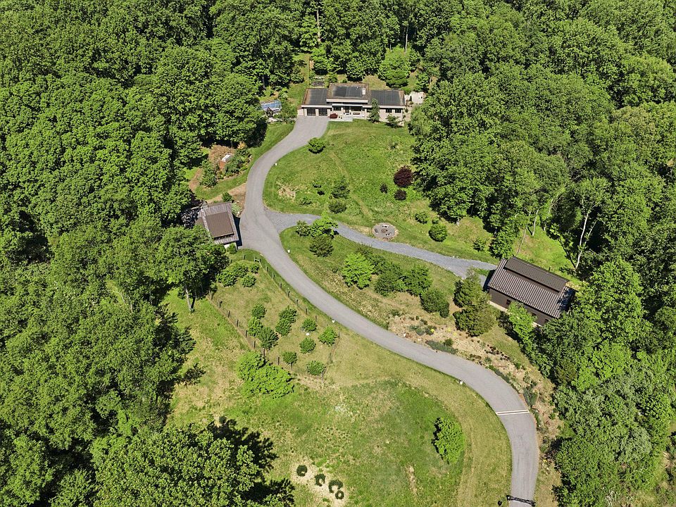 1st image of 3924 Thompsons Bridge Rd