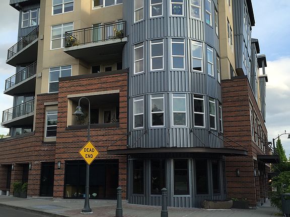 4th image of 7800 SE 27th St Unit 205
