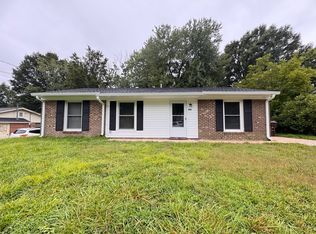 806 Ernest Ct, High Point, NC 27263