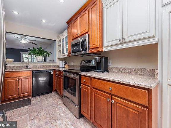 5th image of 4750 Dorsey Hall Dr Unit 4