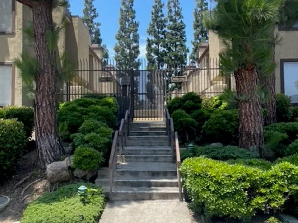 849 E Victoria St Unit 706, Carson, CA 90746