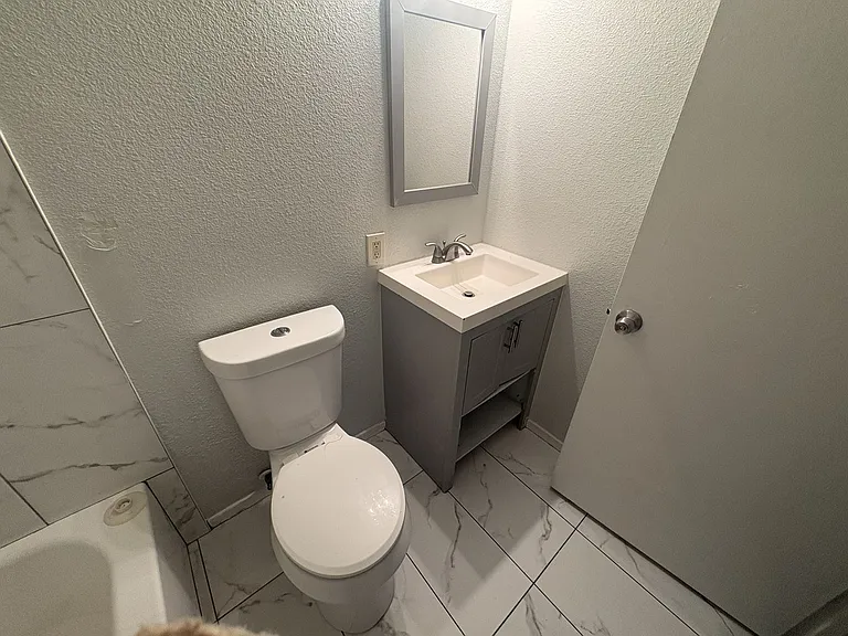 901 Carro Dr #3 — Photo 17