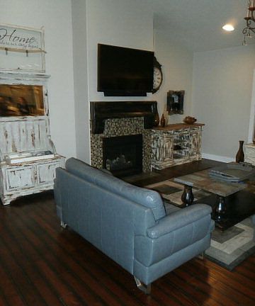 3rd image of 356 Casa Dr