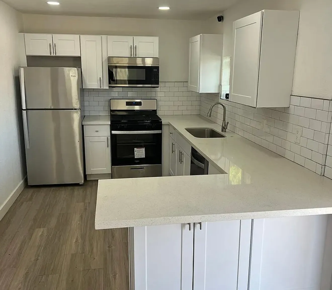 2 bed, 654 sqft, $1,500 — Photo 1