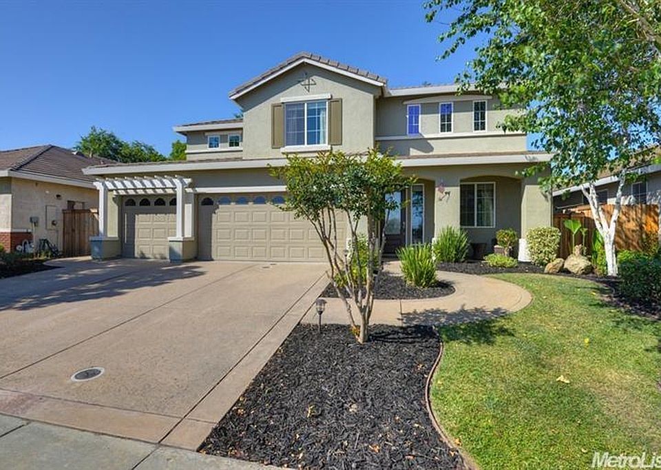 1st image of 1904 Stonecrest Dr