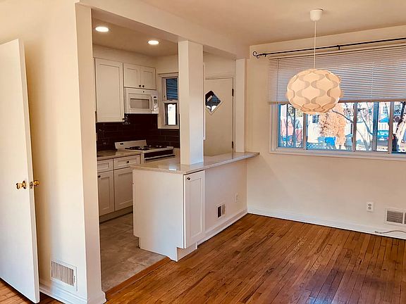 Kitchen / Dining