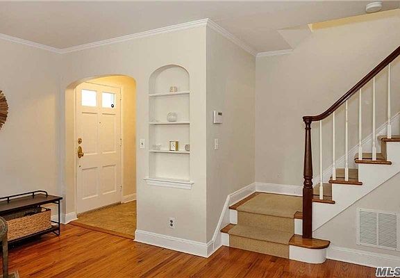 3rd image of 2 Salem Ln