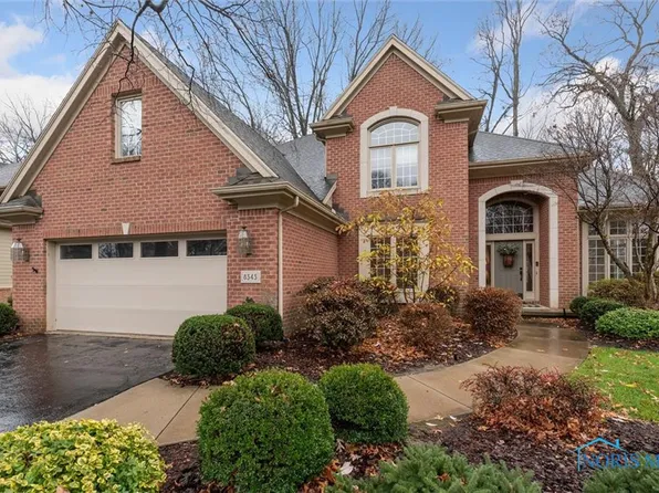 8545 Royal Lythan Ln, Holland, OH 43528