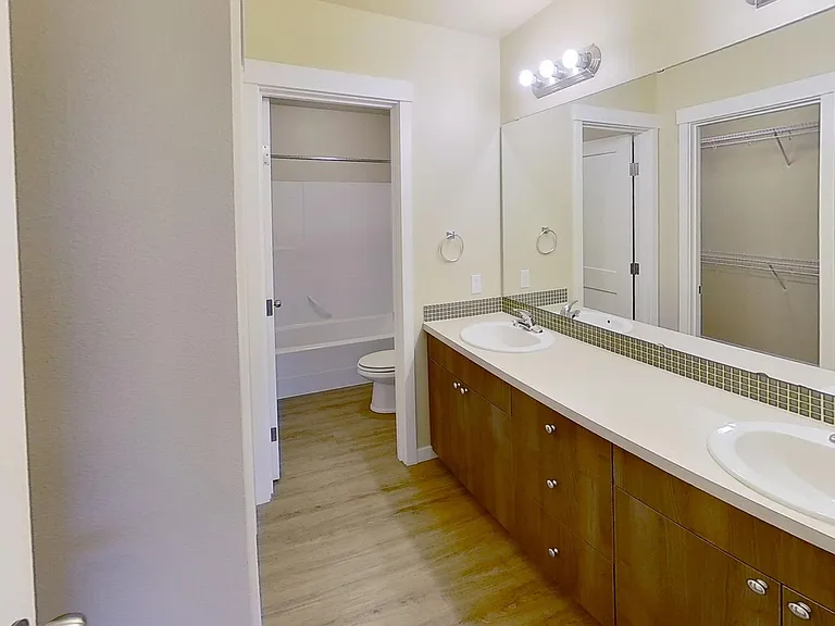 4941 Greenwood Dr SW #101 — Photo 10