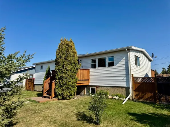 4631 W 54th St, Rycroft, AB T0H 3A0