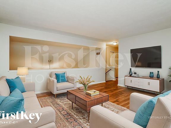 3rd image of 1374 Harold Stewart Pkwy