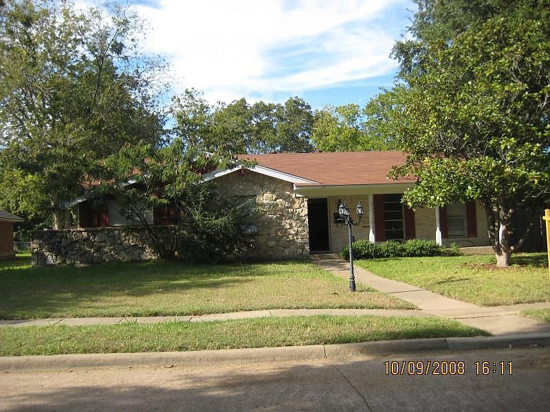 1st image of 11341 Drummond Dr