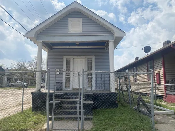 8600 Nelson St, New Orleans, LA 70118
