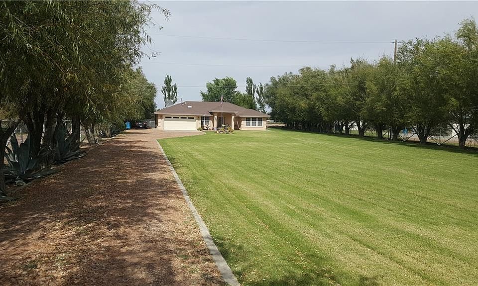 2nd image of 415 Rancho Viejo Dr