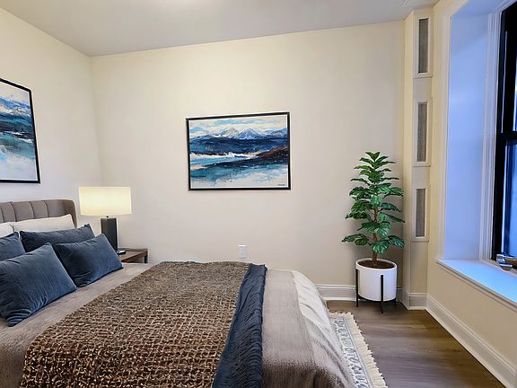 5th image of 887 5th Ave APT 14
