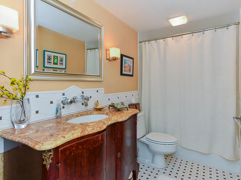2600 N Flagler Dr #803 — Photo 28