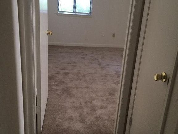 5th image of 1712 Marys Ct APT C