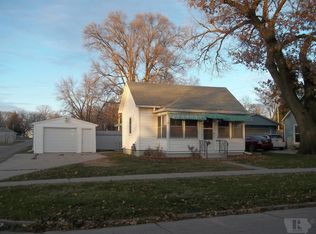 708 Bromley St, Marshalltown, IA 50158