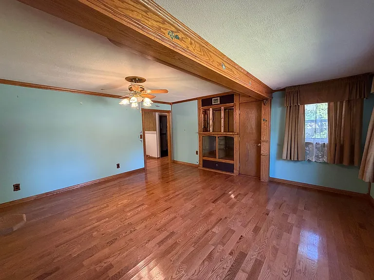 713 Dublin Ln — Photo 7