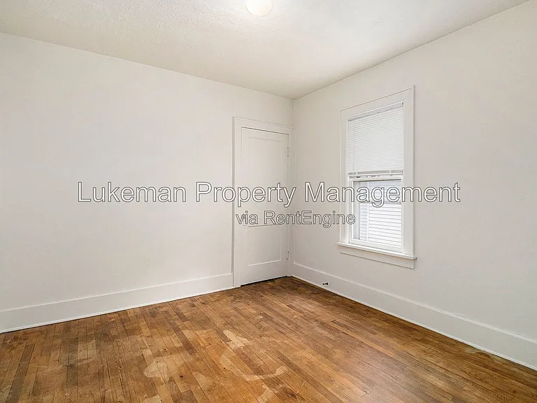539 Gayle Ave — Photo 8