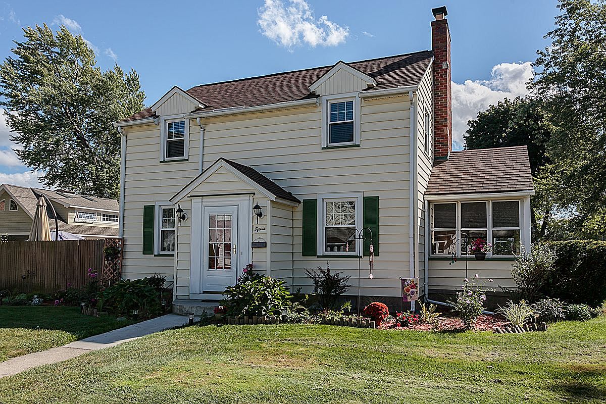 15 Chimayo Rd, Irondequoit, NY 14617 Zillow