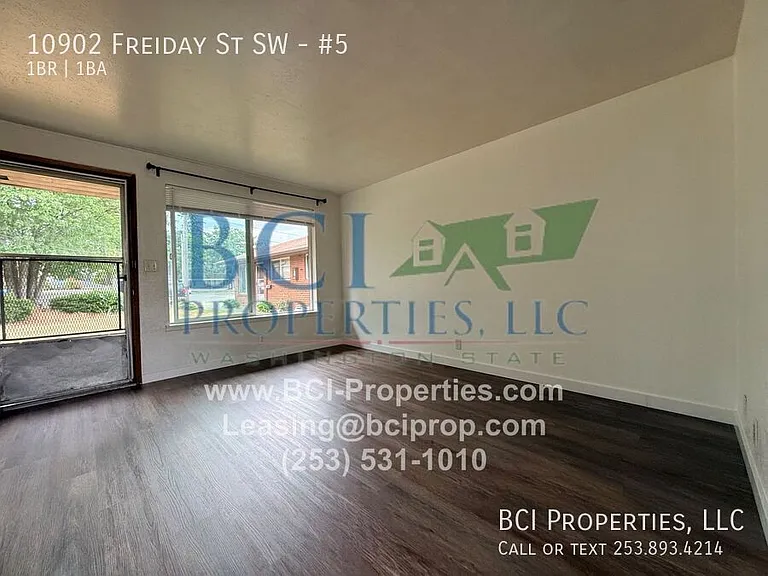 10902 Freiday St SW #5 — Photo 1