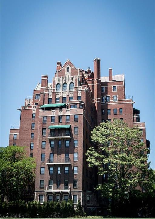 1st image of 800 W Ferry St APT 2DD
