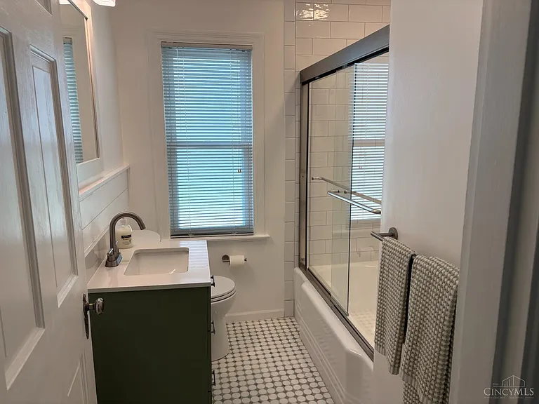 4408 Grove Ave — Photo 12