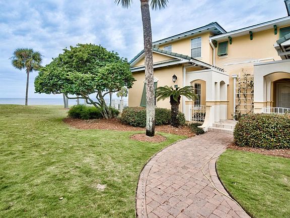 3rd image of 851 Grand Harbour E #851