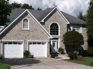 73 Frontier Ln, Hurricane, WV 25526