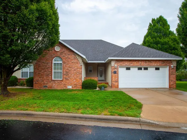 1396 N Sandy Creek Circle #3, Nixa, MO 65714