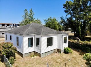 132 W Spokane Ave, Westport, WA 98595