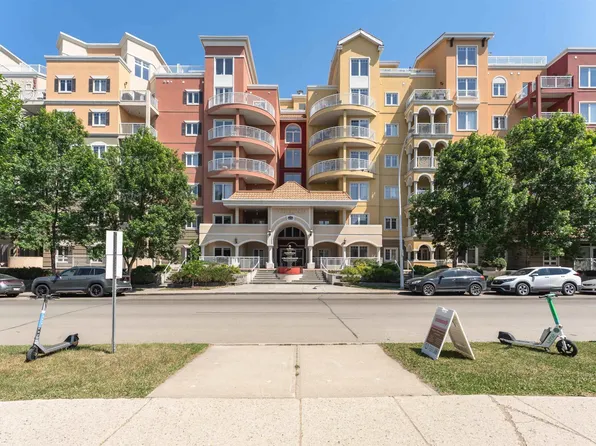 10333 112th St NW #219, Edmonton, AB T5K 0B4