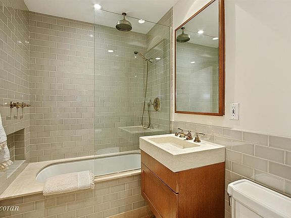 5th image of 440 E 56th St APT 1G