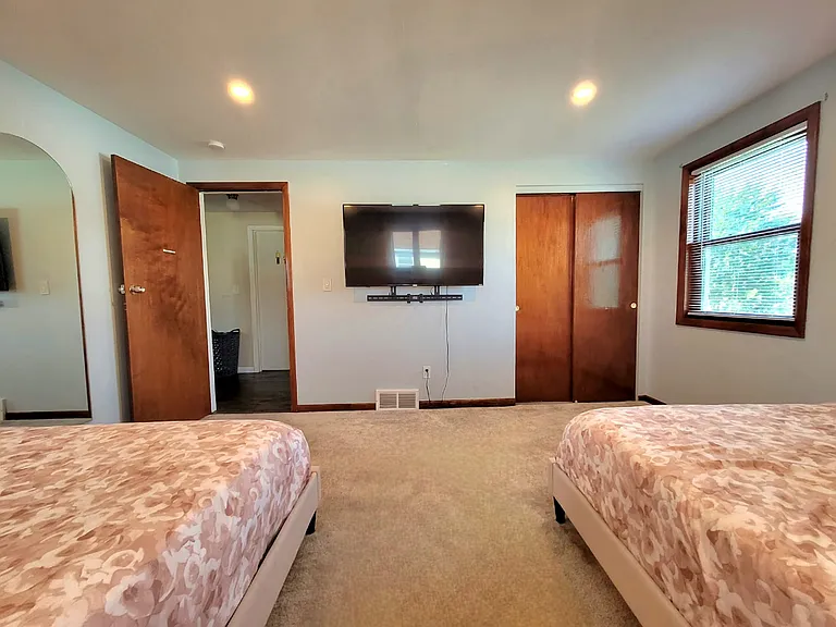 78 Lemans Dr #2 — Photo 22