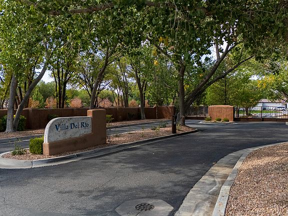 4th image of 3301 Calle Facio NW