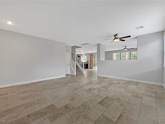 5th image of 11070 Crystal Crest Ct