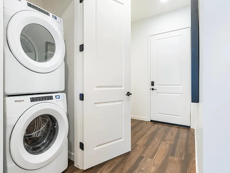Convenient in-home washer and dryer make everyday living at Modera Higley Commons effortlessly simple.